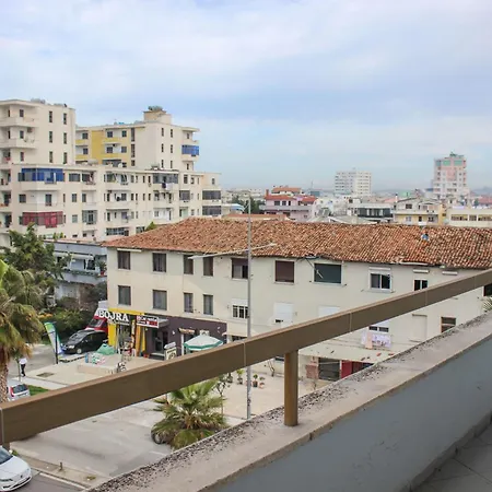 1 Bedroom 873 Apartment *