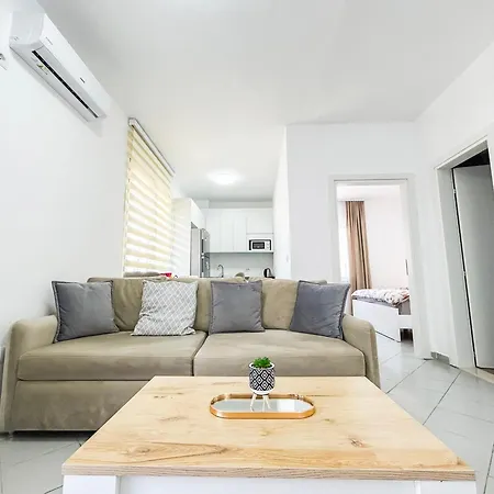 아파트 1 Bedroom 873 *