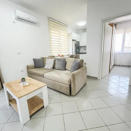 1 Bedroom 873