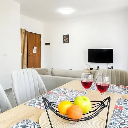 1 Bedroom 873 Apartment Durres